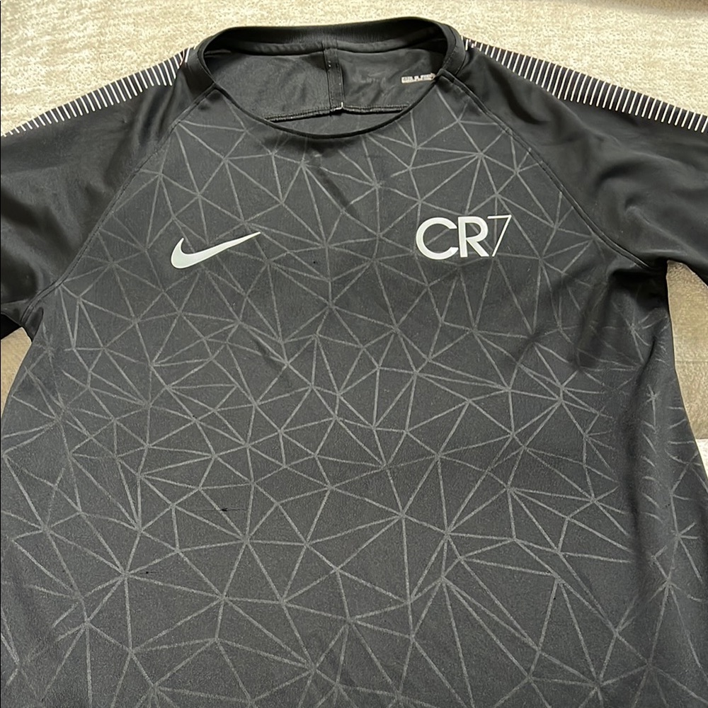 Nike CR7 Black soccer jersey Boys XL